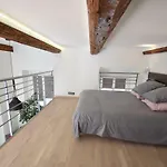 Jade Duplex - No Better Location In * Nice