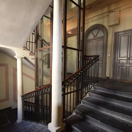 Apartment Jade Duplex - No Better Location In *