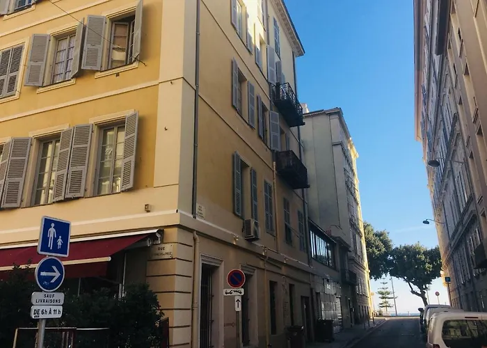 Jade Duplex - No Better Location In דירה ניס